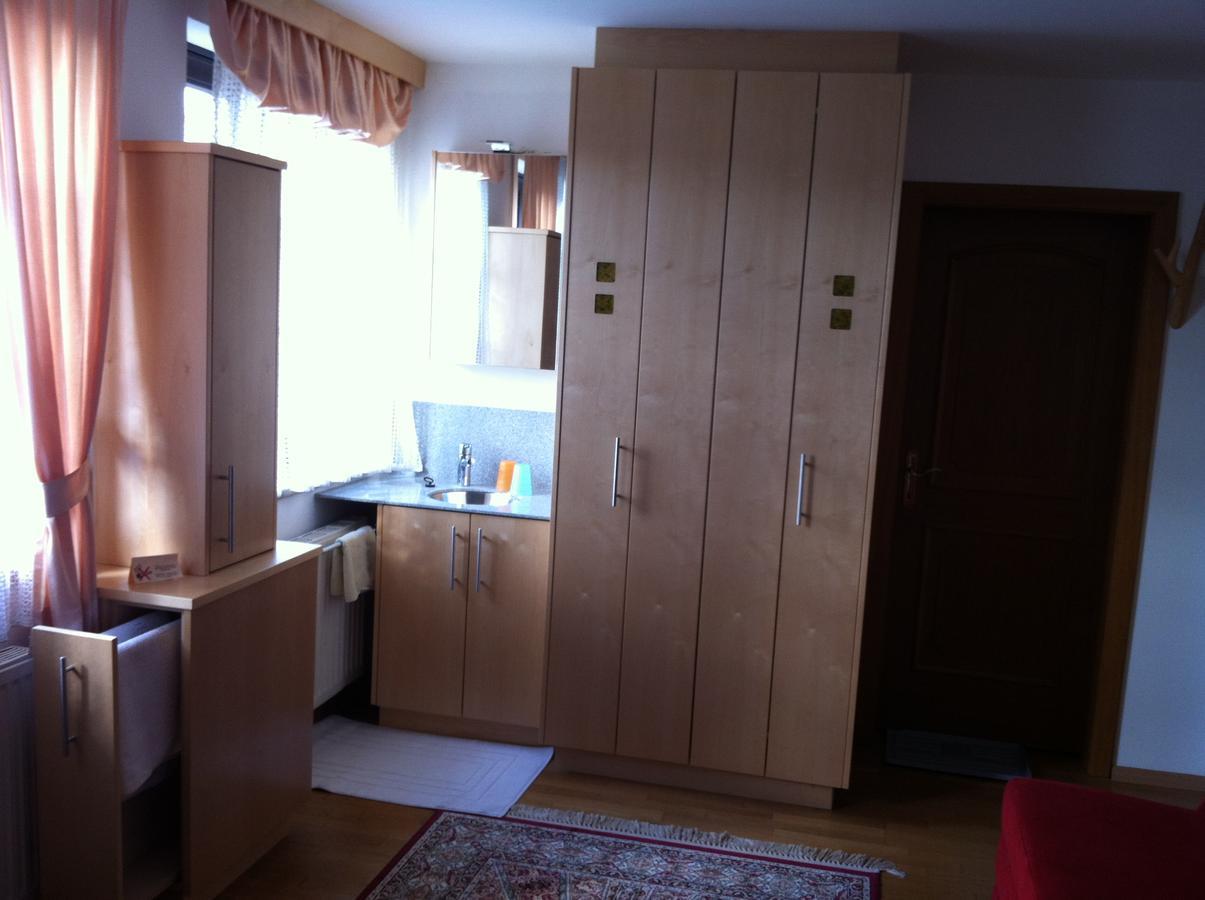 Gaestehaus Aigmueller Bad Schallerbach Exteriör bild