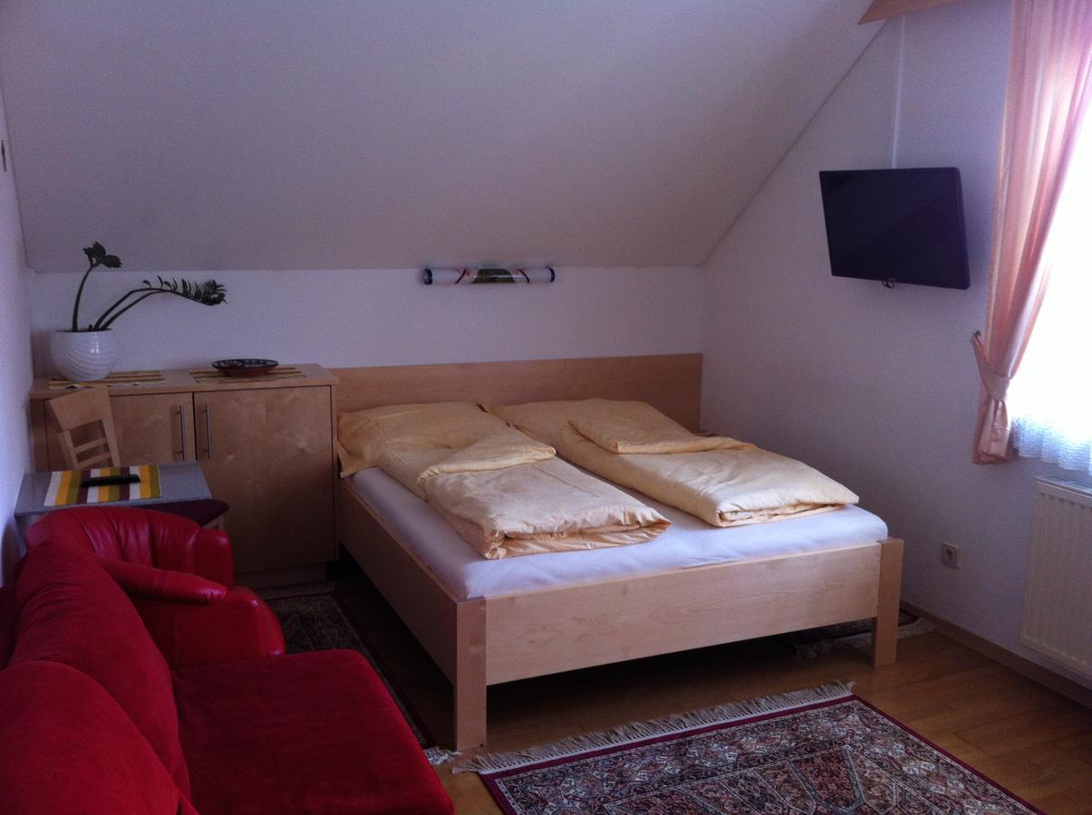 Gaestehaus Aigmueller Bad Schallerbach Exteriör bild